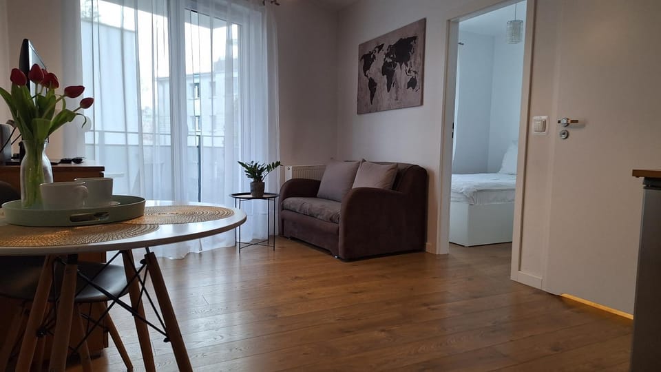 Apartament TEN z miejscem parkingowym Apartment in Greater Poland Voivodeship