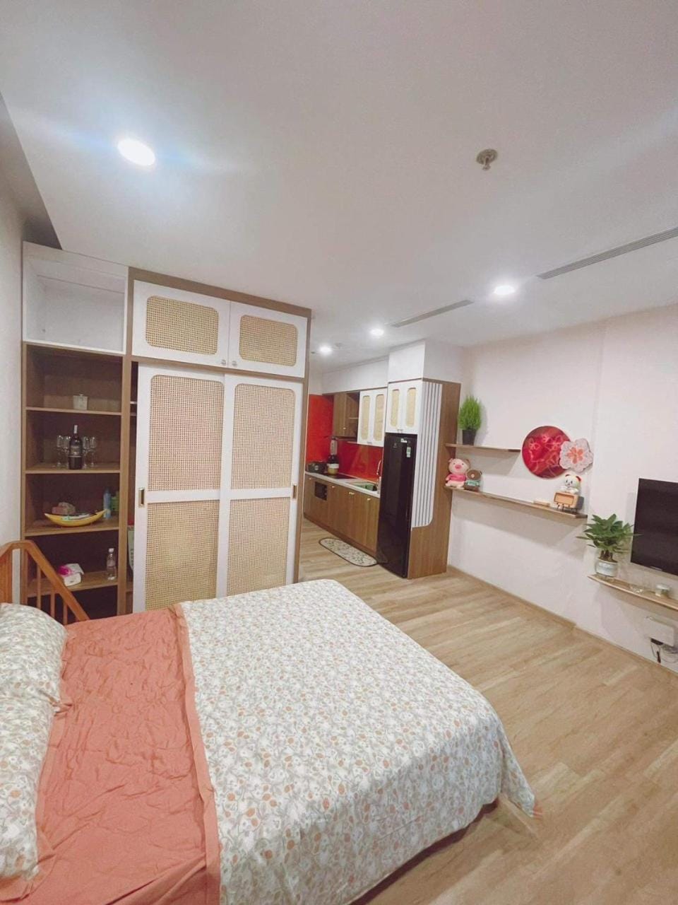 BOM HOMES- ECOPARK- SERVICE APARTMENt Apartment in Laos