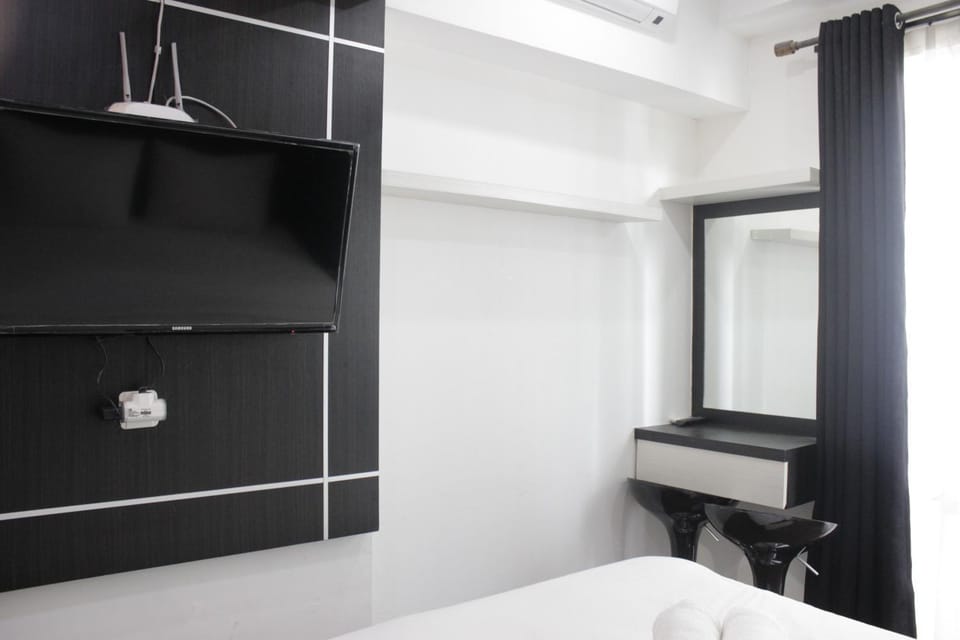 Functional Studio Room The Jarrdin Cihampelas Apartment By Travelio Apartment in Bandung
