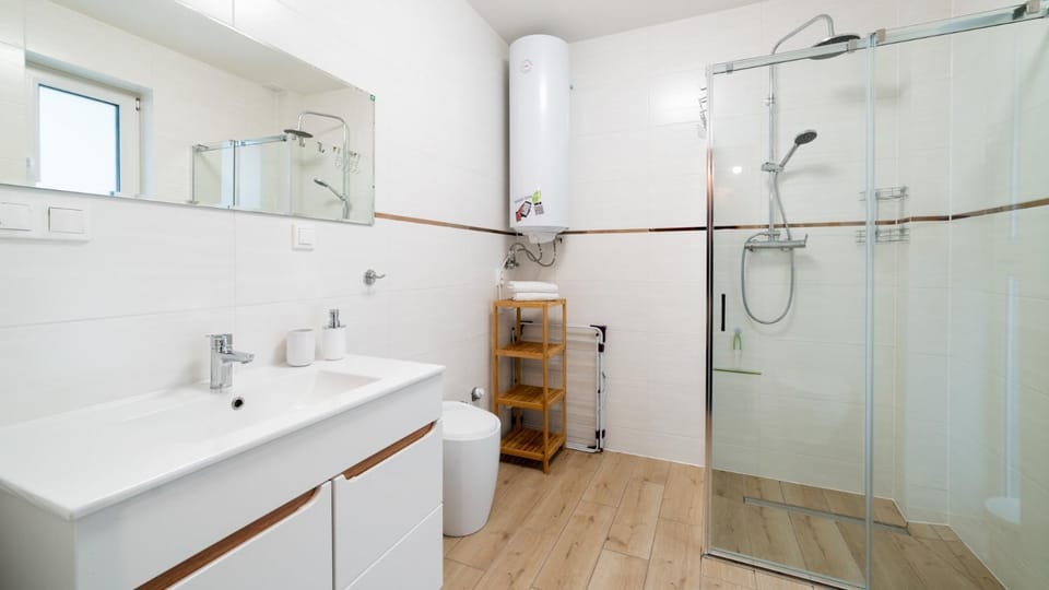 Apartamenty EverySky - Dom Reymonta 9 Apartment in Lower Silesian Voivodeship