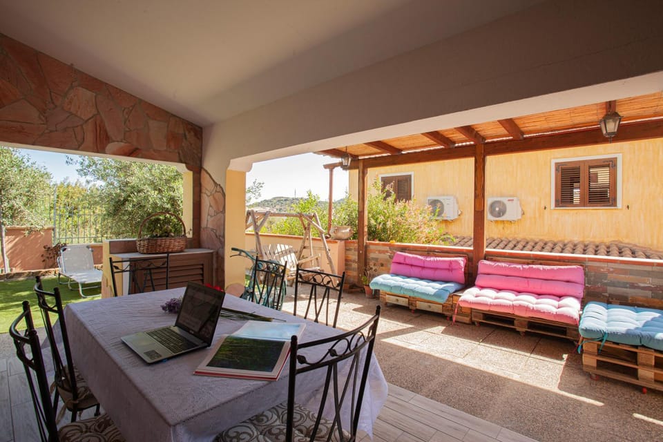 Patio, Garden, Garden view