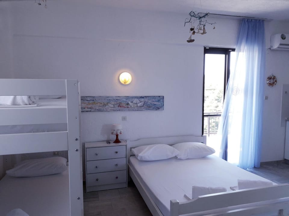 Brunis Apartments Bed and Breakfast in Pieria, Greece