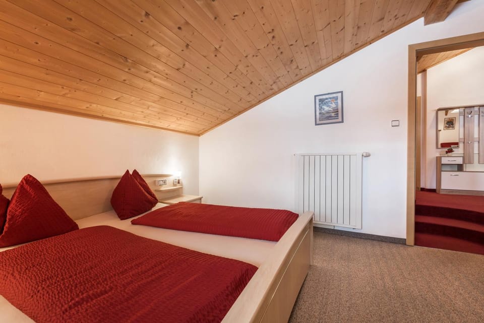 Property building, Living room, Bedroom