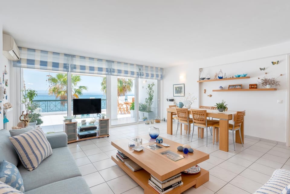 Living room, Seating area, Sea view