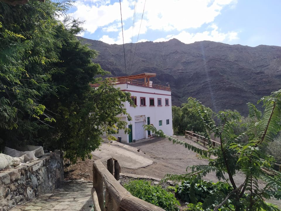 Property building, Natural landscape, Mountain view