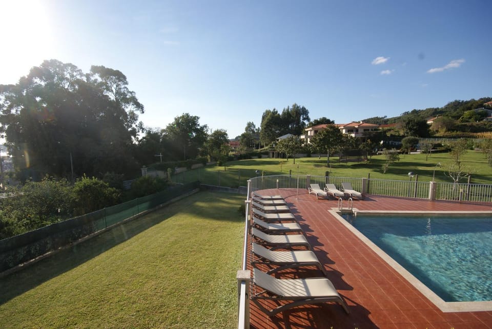 Garden, Balcony/Terrace, Pool view