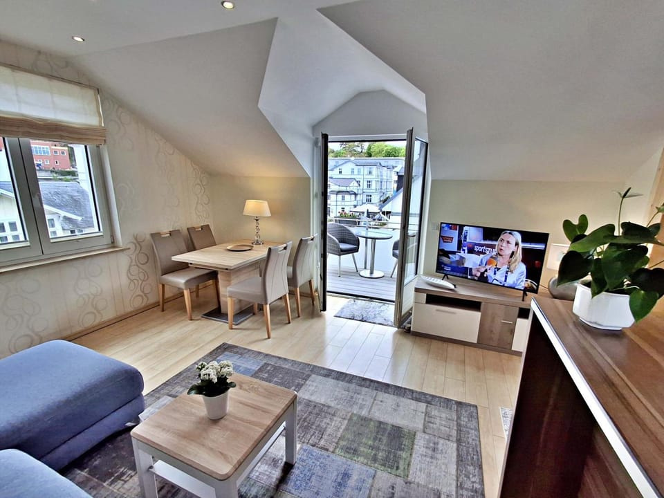 Ferienwohnung 2 mit Meerblick und Apartment in Heringsdorf