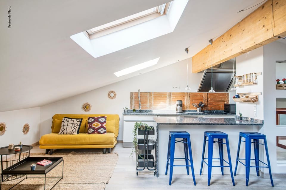 Living room, Communal kitchen