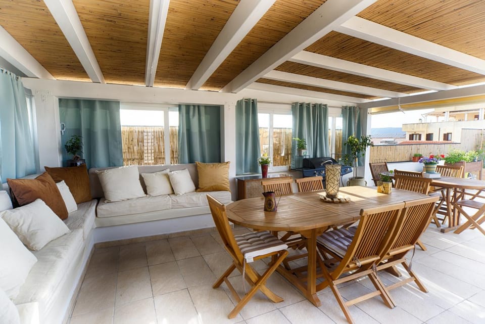 Balcony/Terrace, Dining area