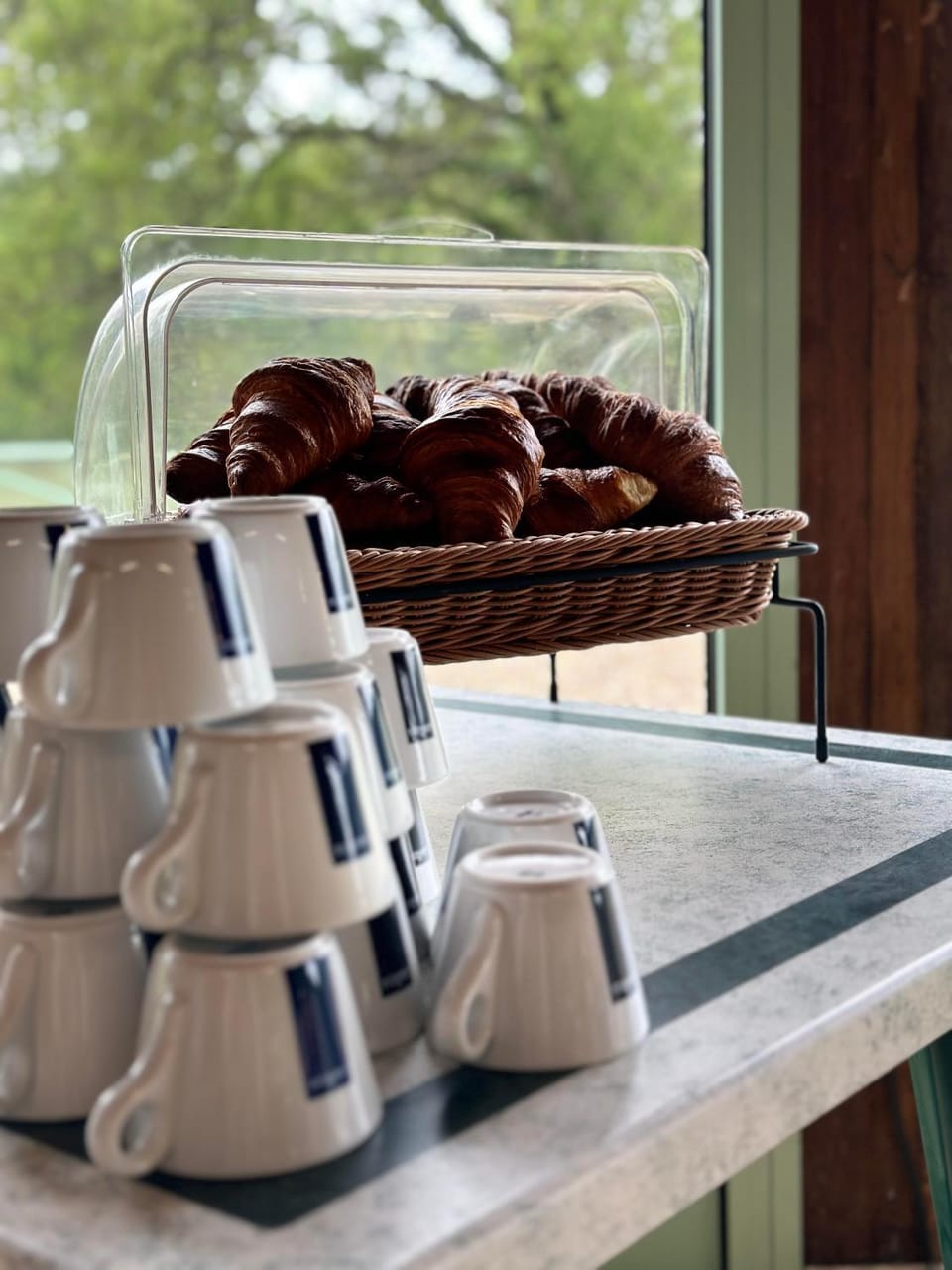 Breakfast, Continental breakfast