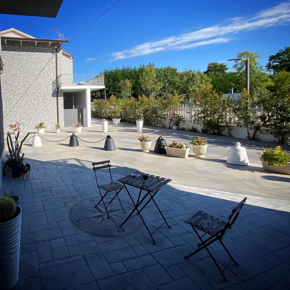 Property building, Patio, Day