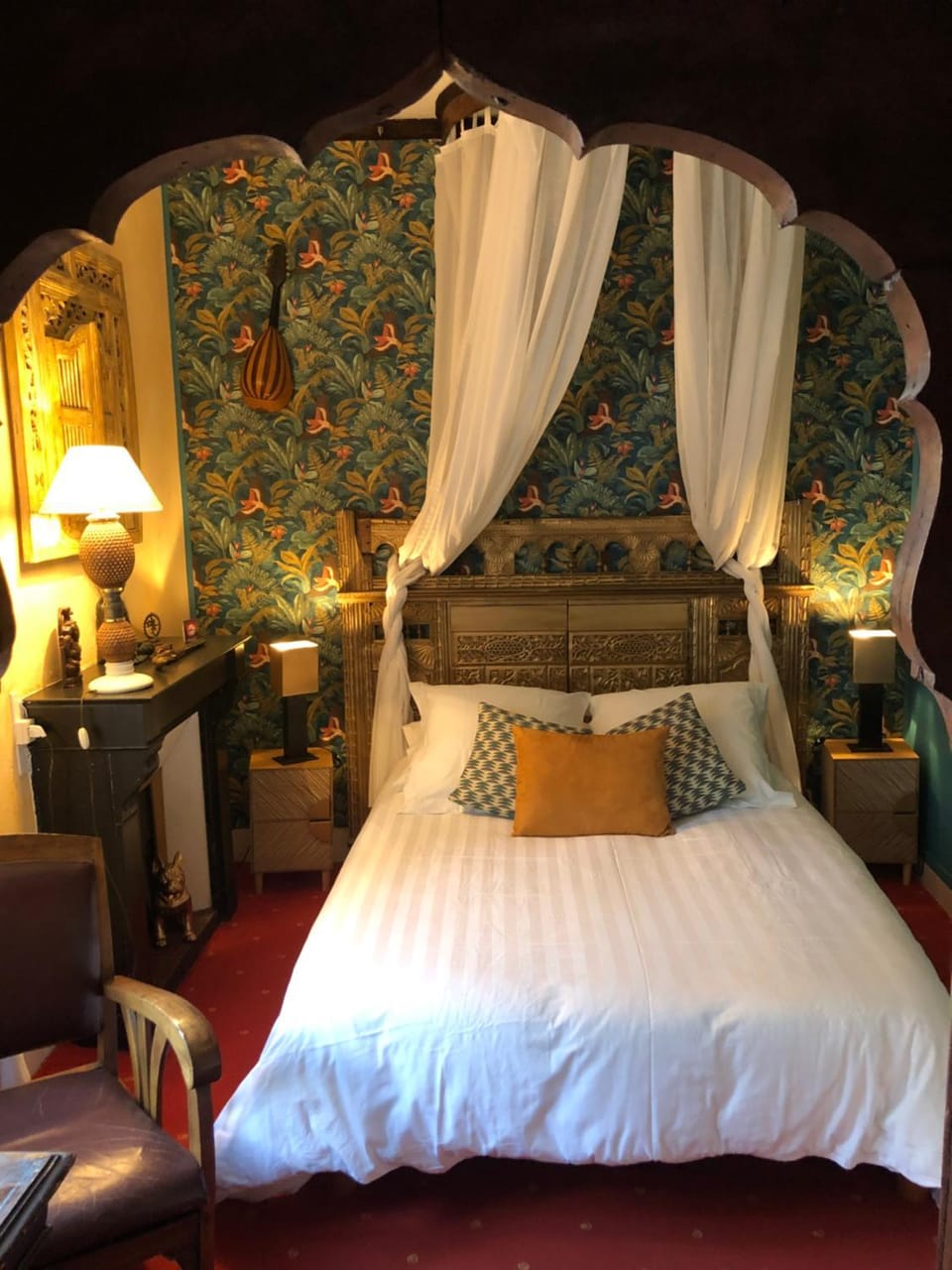 Photo of the whole room