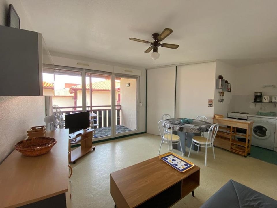 Appartement à Hossegor, à 30m de la plage avec piscine et parking souterrain - FR-1-413-135 Apartment in Hossegor