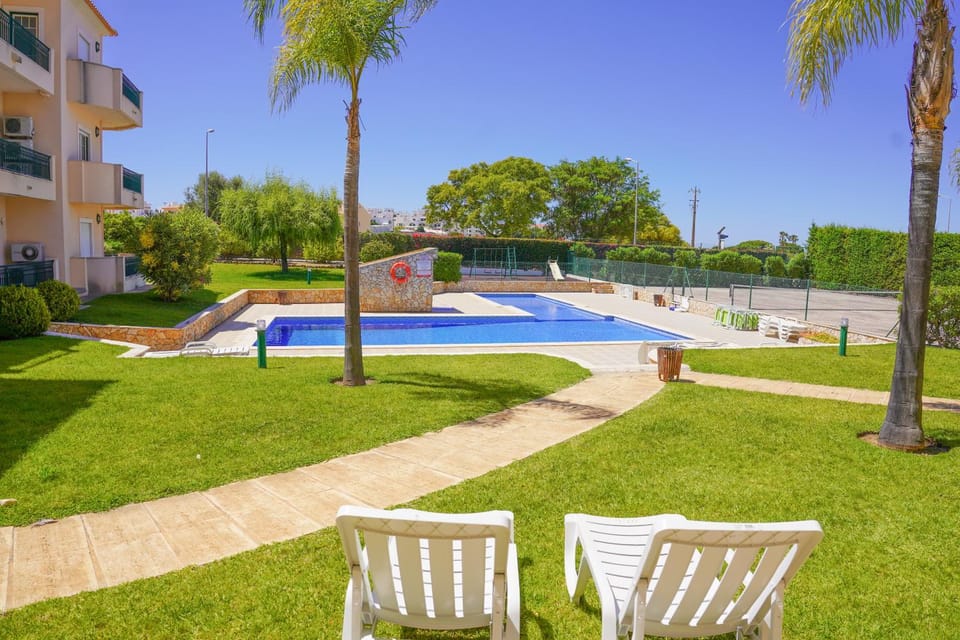 Garden, Swimming pool