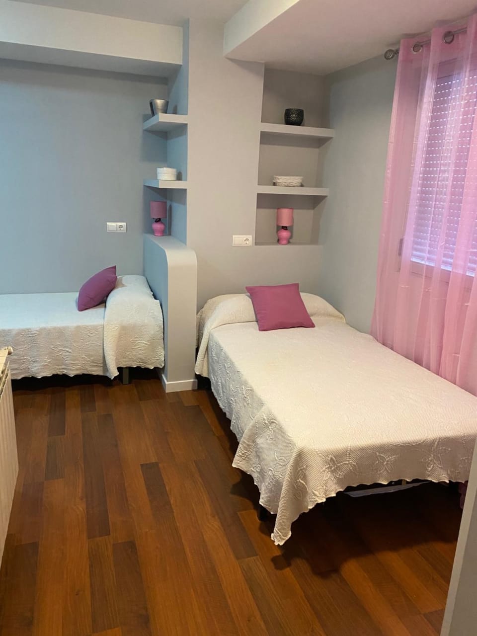Bed, Bedroom, Breakfast