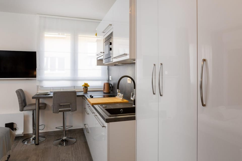 Luxury Studios & Room Five Apartment in Split