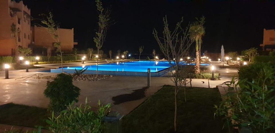 Pool view, Swimming pool