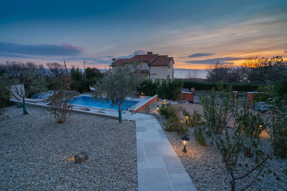 Natural landscape, Garden view, Pool view, Swimming pool, Sunset