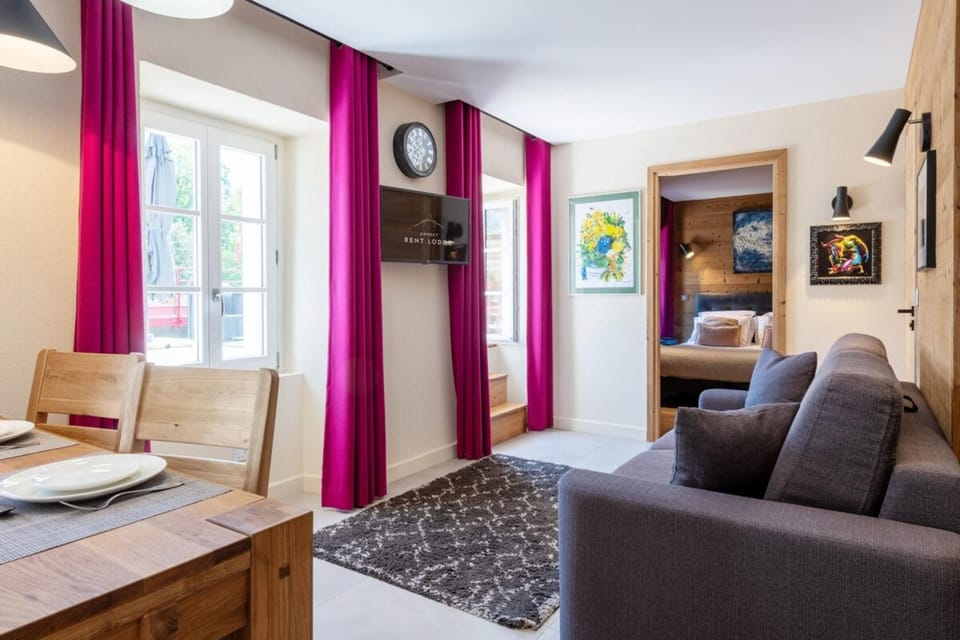HIMALAYA Annecy Rent Lodge Apartment in Annecy