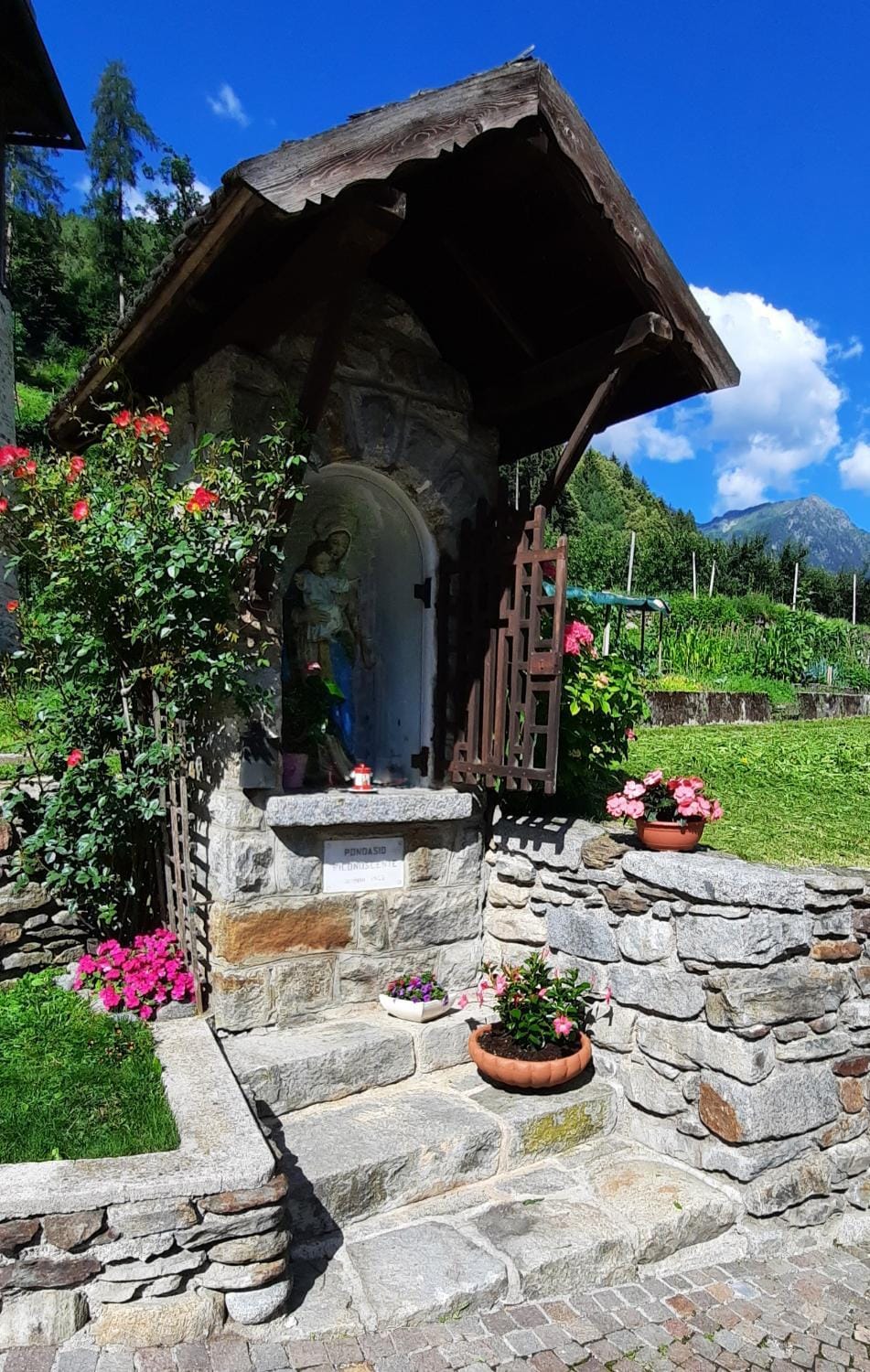 Alla Curva di Elia Manzoni Bed and Breakfast in Trentino-South Tyrol