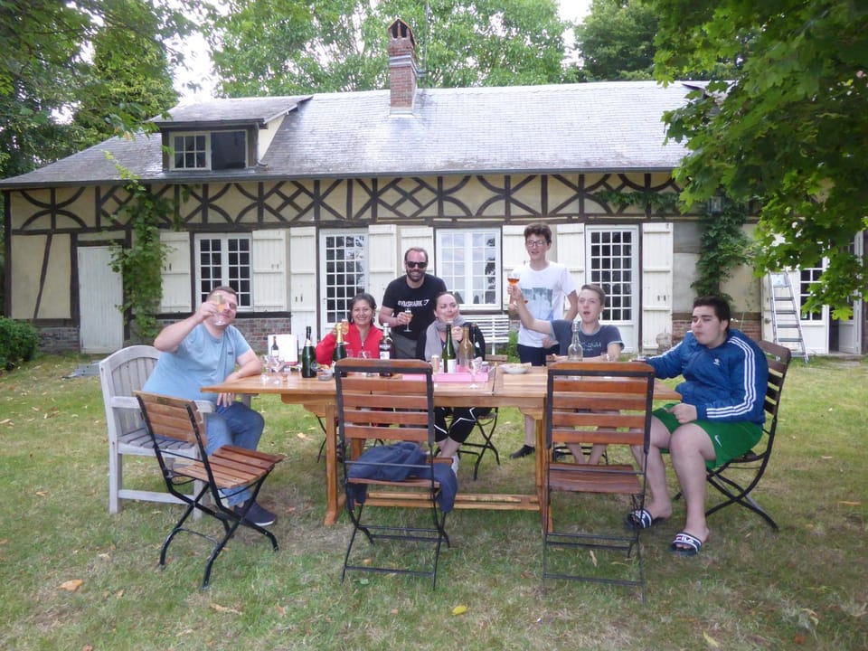 Orfea s home - maison de charme, petite piscine jacuzzi, Lyons-la-Forêt House in Normandy
