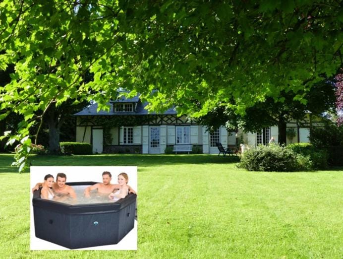 Orfea s home - maison de charme, petite piscine jacuzzi, Lyons-la-Forêt House in Normandy