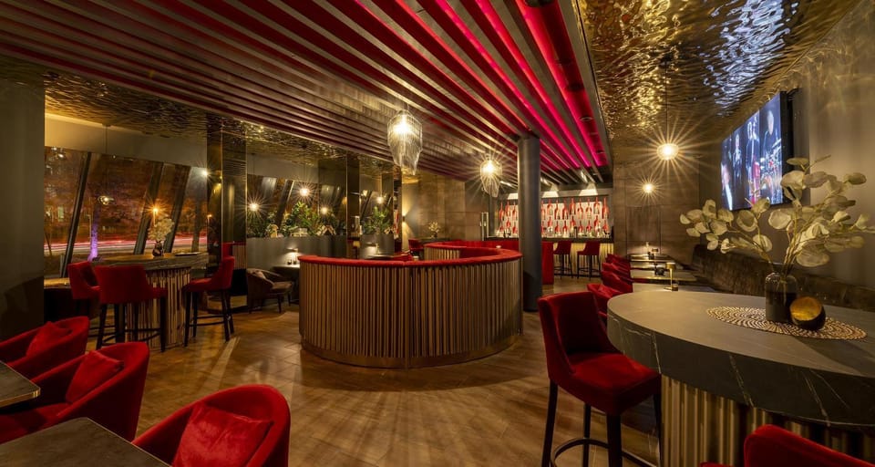 Lounge or bar