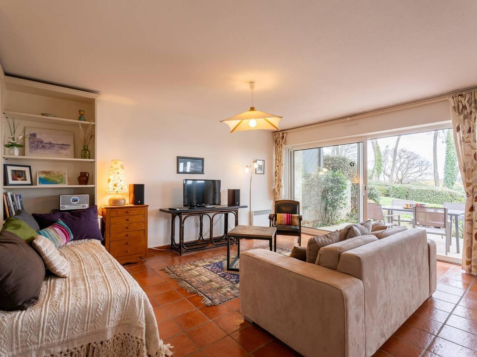 La Trinité-sur-Mer : Appartement 3 pièces, 73m² avec Wifi et Parking - FR-1-477-173 Apartment in Carnac