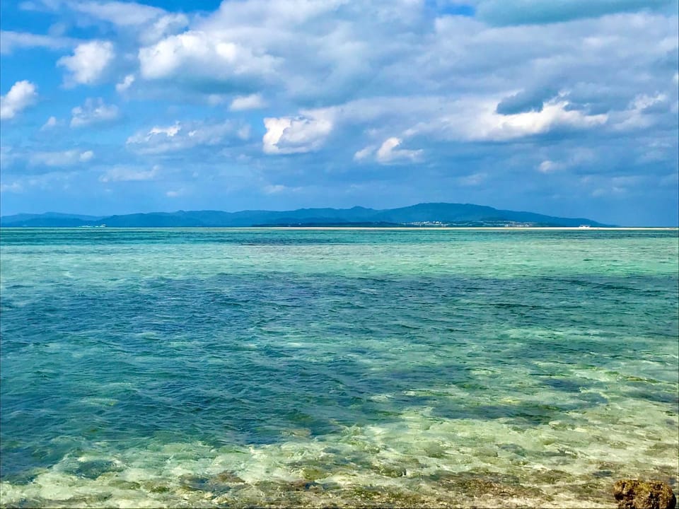 Travelers House おーさんてぃん青空舎 Bed and Breakfast in Okinawa Prefecture
