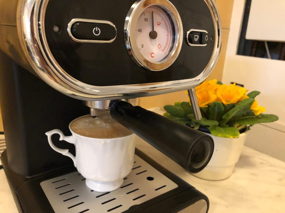 Coffee/tea facilities