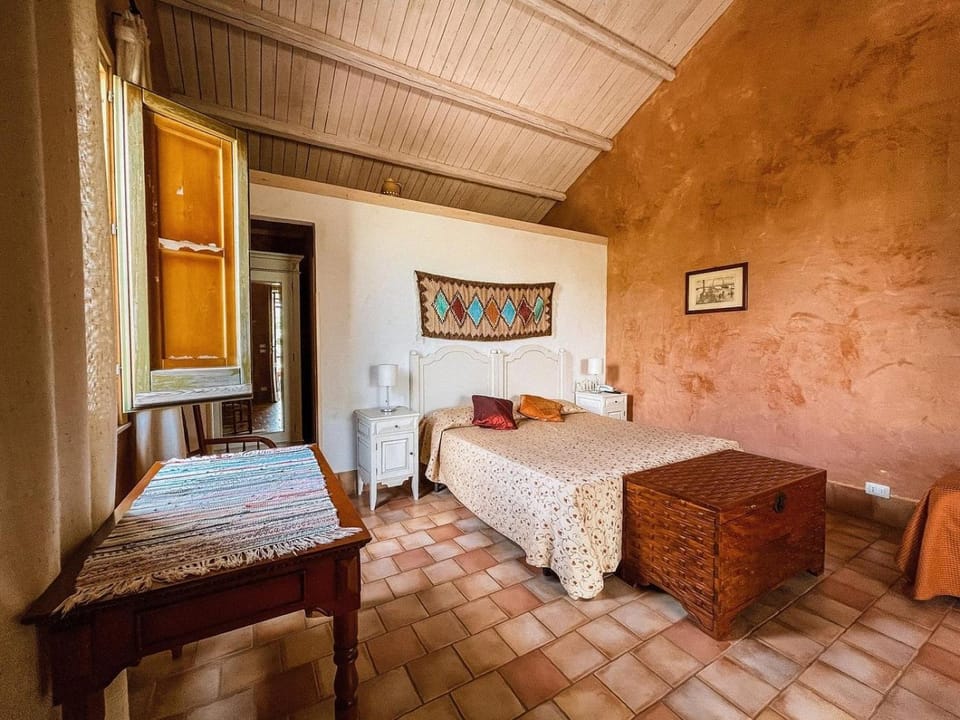 Podere Fossarunza di Carlo Manzo Farm Stay in Marsala