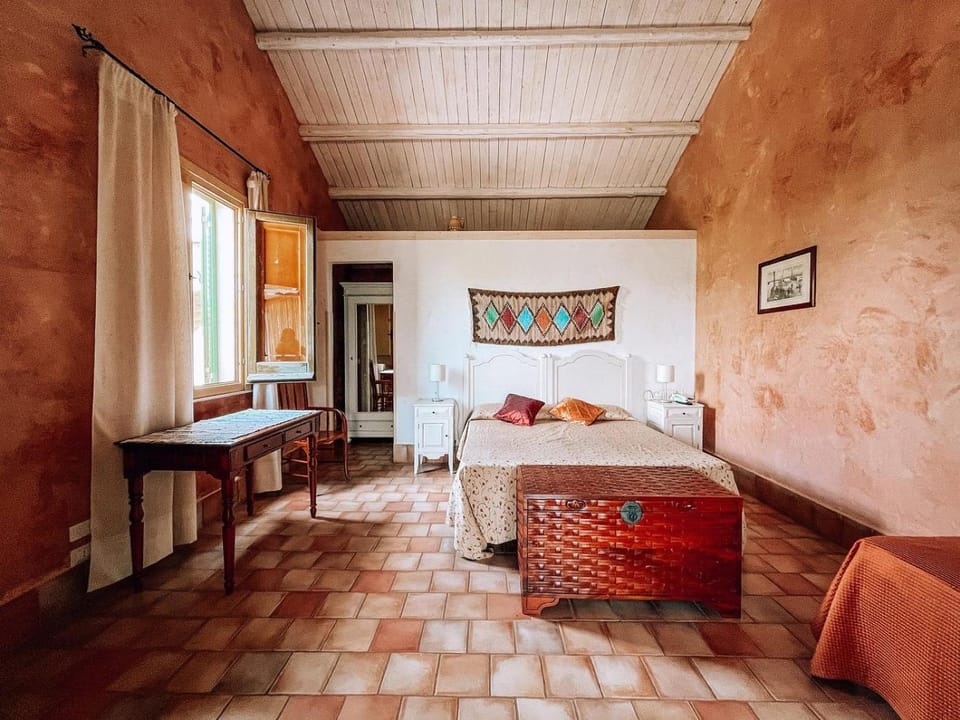 Podere Fossarunza di Carlo Manzo Farm Stay in Marsala