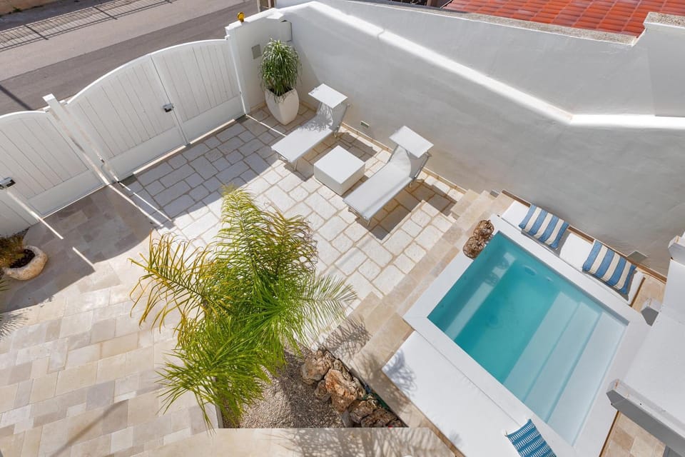 Pool view, Swimming pool, Swimming pool