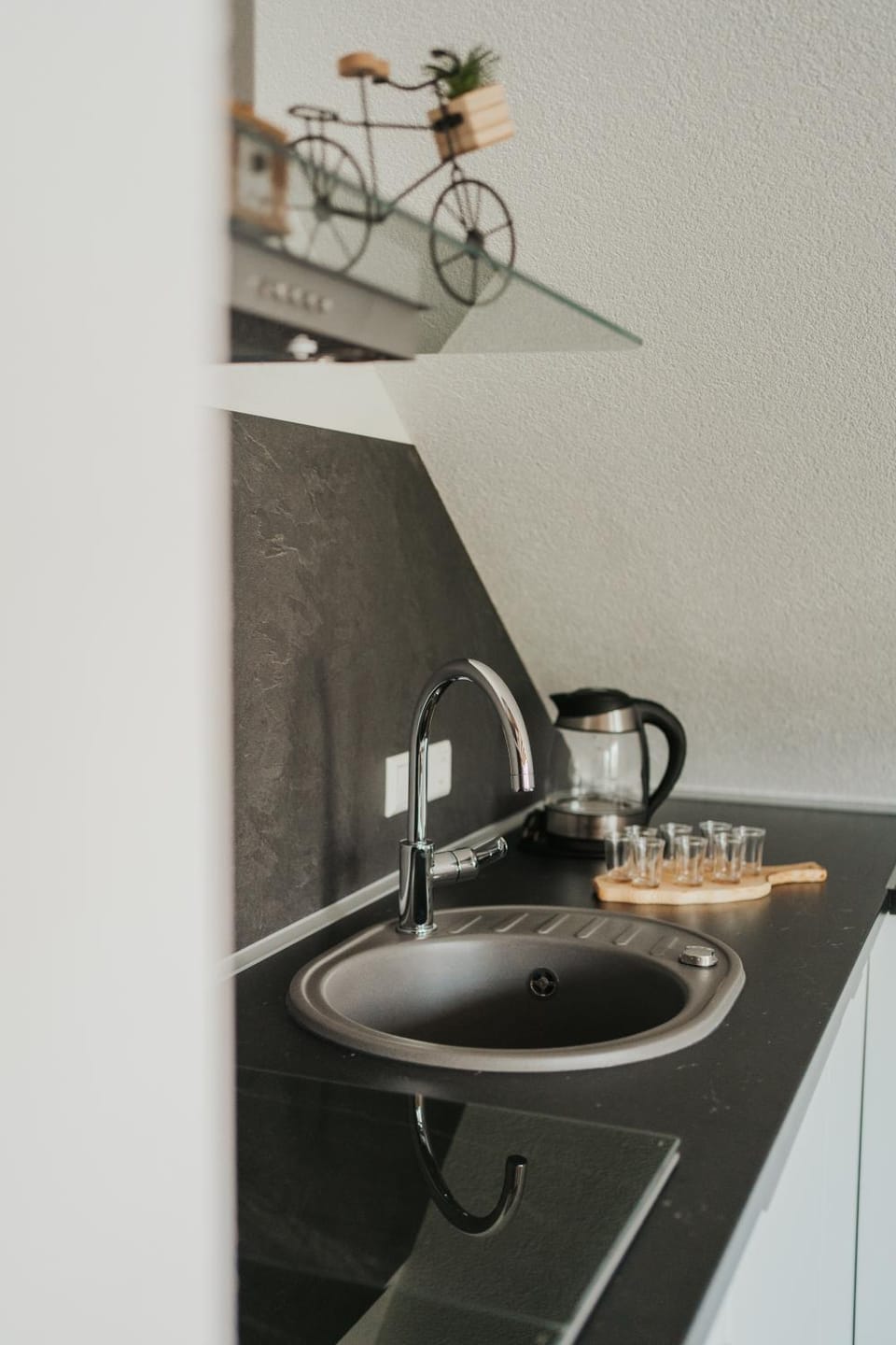 Coffee/tea facilities, Kitchen or kitchenette