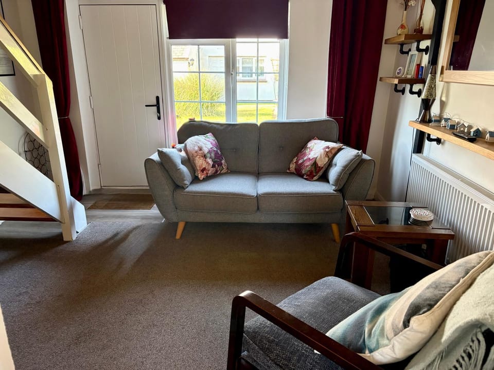 Honeysuckle Cottage House in North Devon District