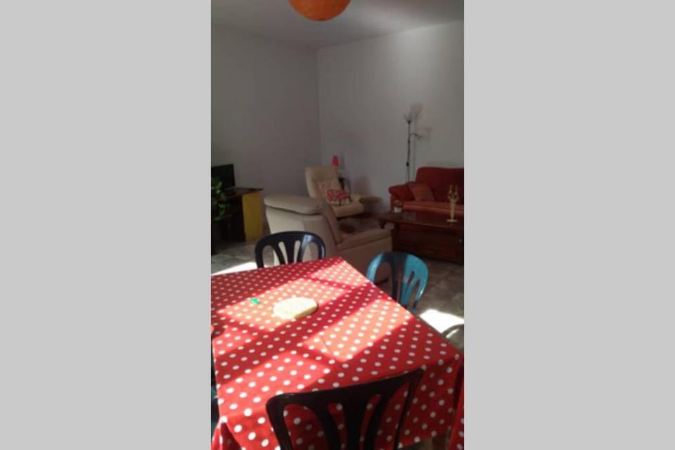 appartement 60m2 dans quartier historique Apartment in Nouvelle-Aquitaine
