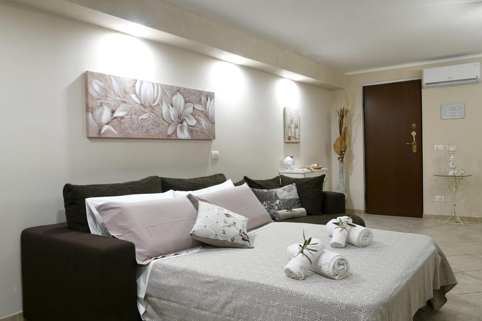 Bed, air conditioner