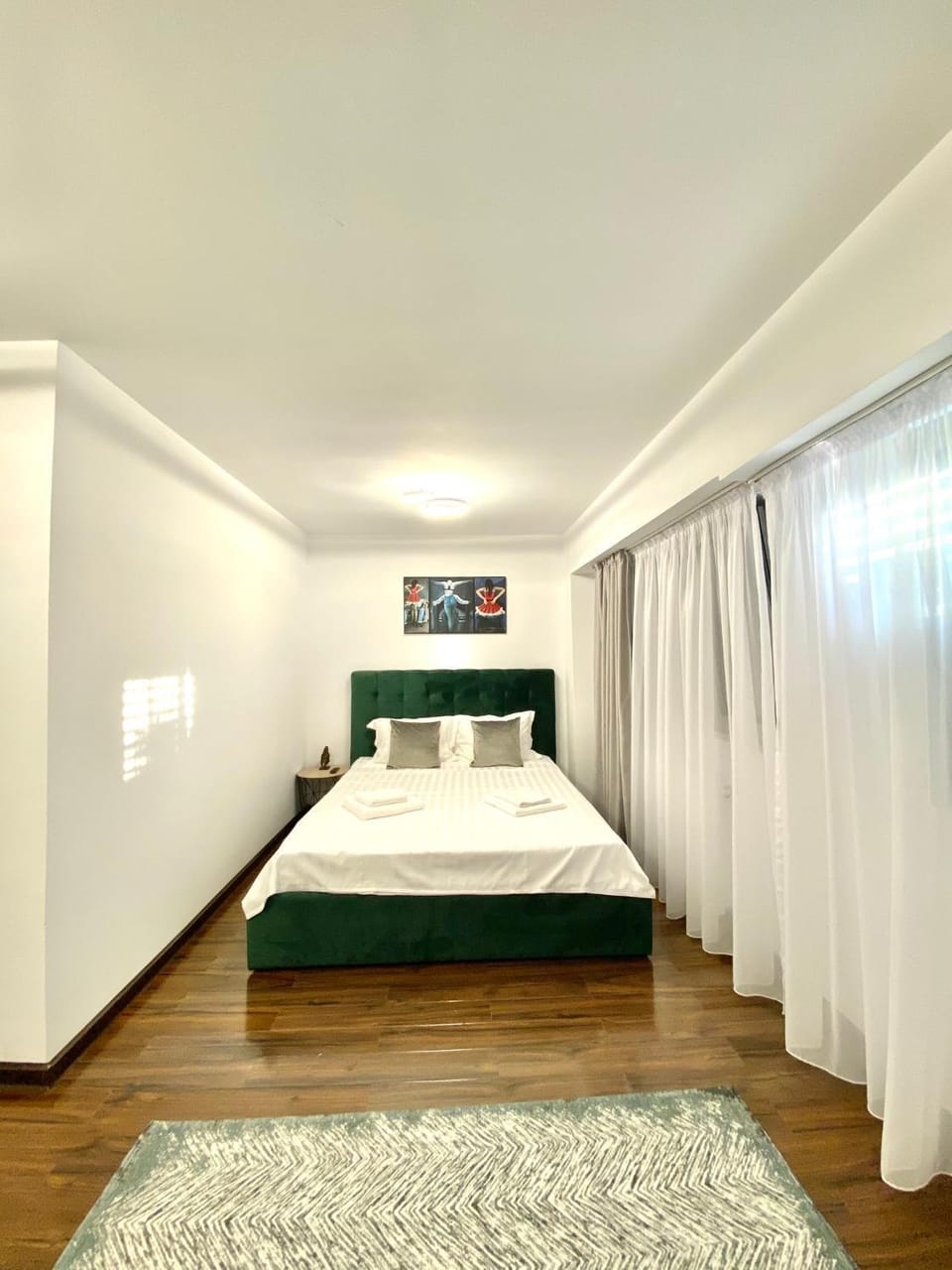 Cara Apartment - 5 min walk to the beach (Delfinariu - bd. Mamaia) Apartment in Constanta