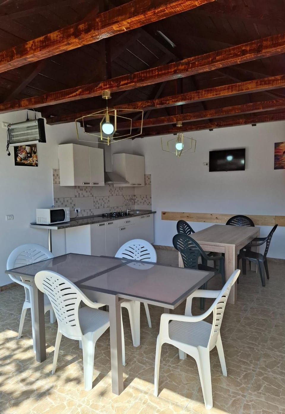 Kitchen or kitchenette, Dining area, internet, pet friendly, stove