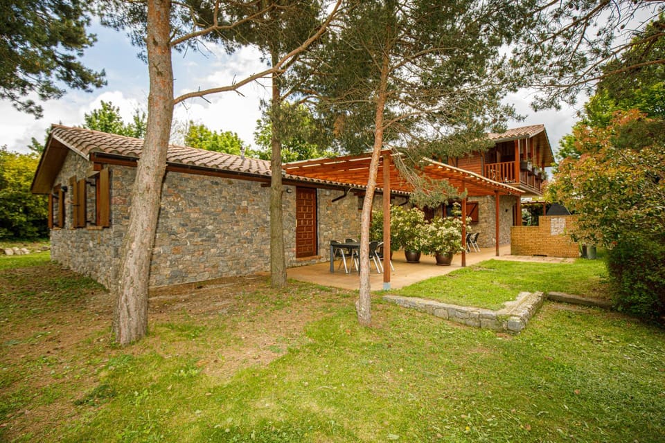 Property building, Garden view