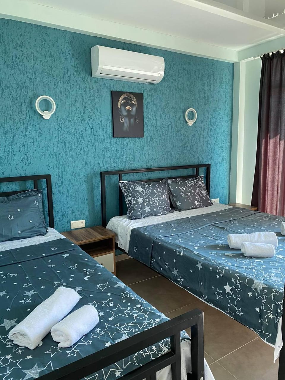 Bed, Photo of the whole room, Bedroom
