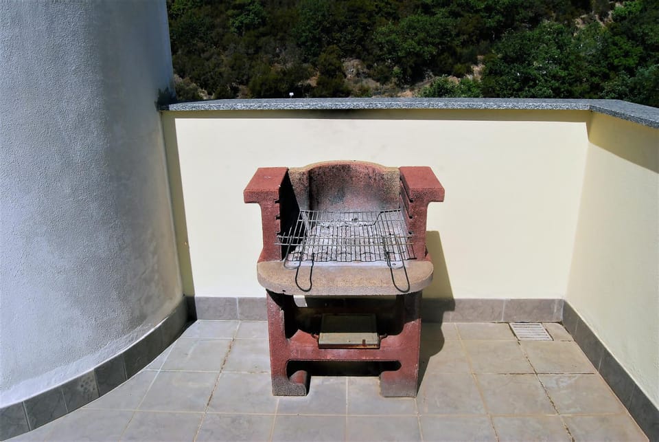 Yellow House House in Albissola Marina