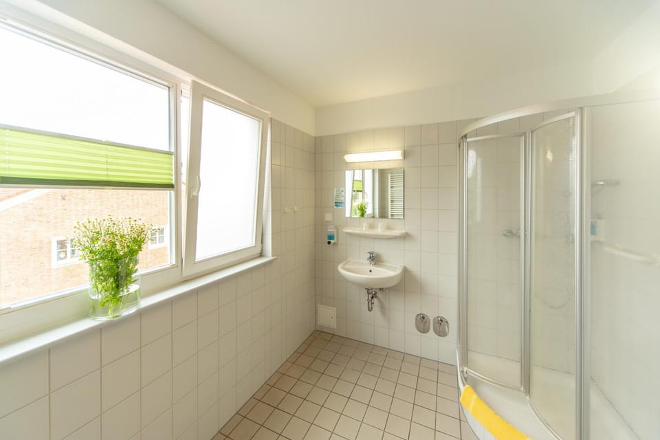 Bathroom, Photo of the whole room