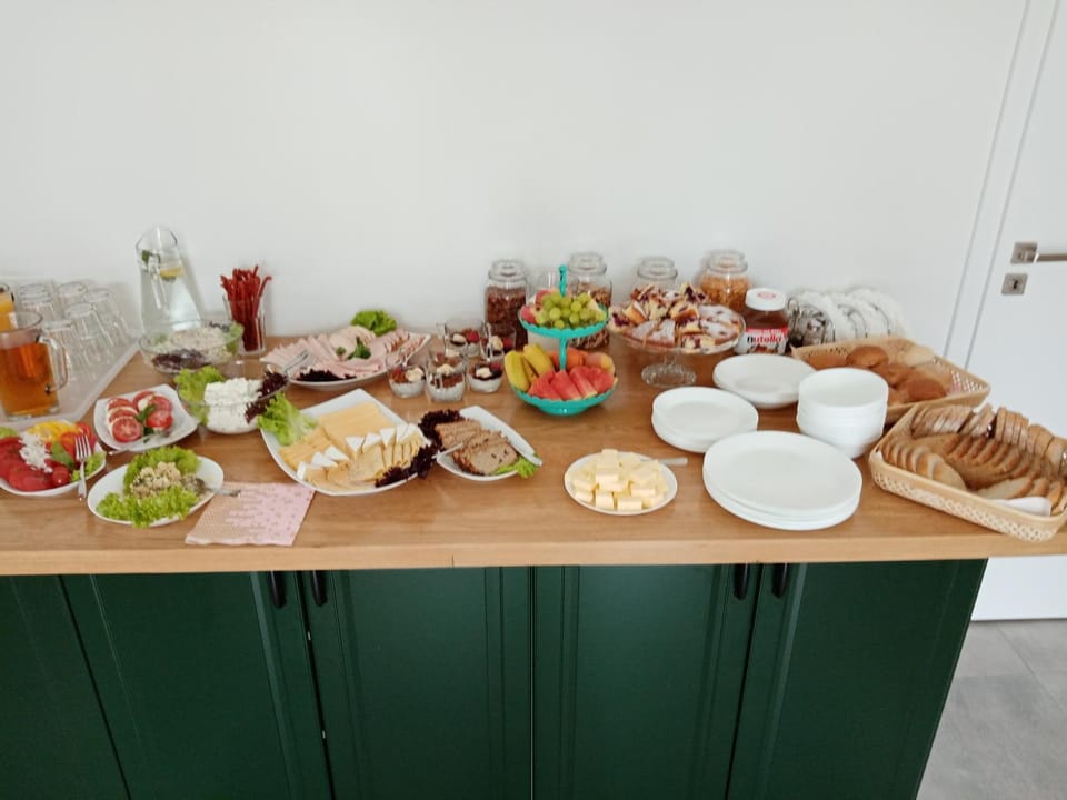 Continental breakfast