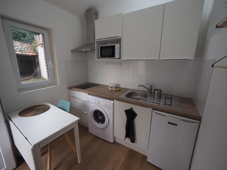 Appartement meublé 4 - 15 min Dampierre - 25 min Belleville - WIFI Apartment in Gien