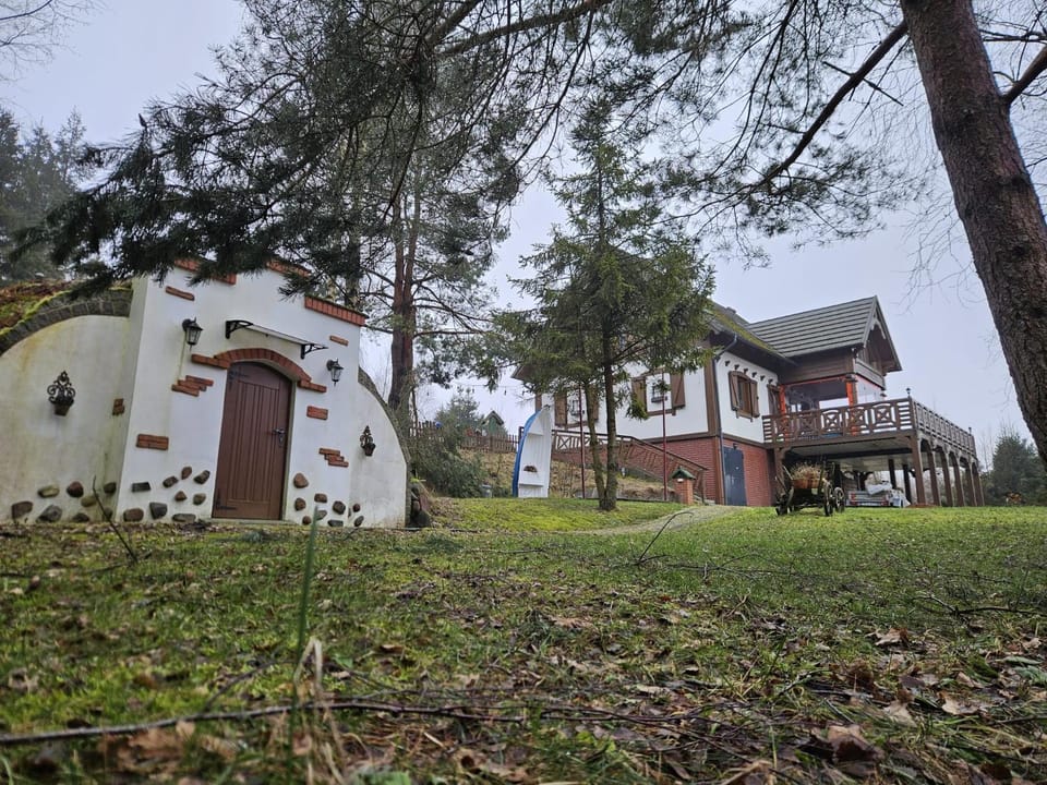 Kaszubski Horyzont Villa in Pomeranian Voivodeship
