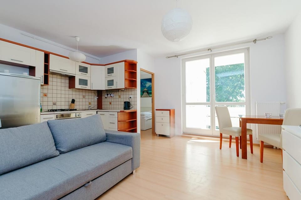 Bed, Coffee/tea facilities, Kitchen or kitchenette, Seating area, Dining area