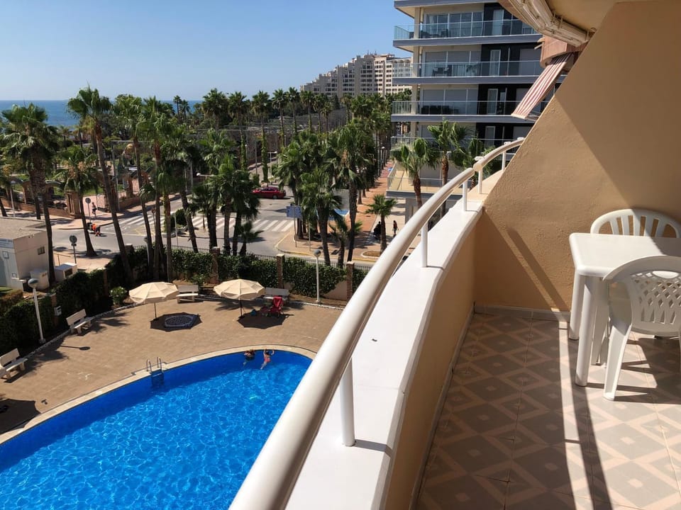 Balcony/Terrace, Pool view