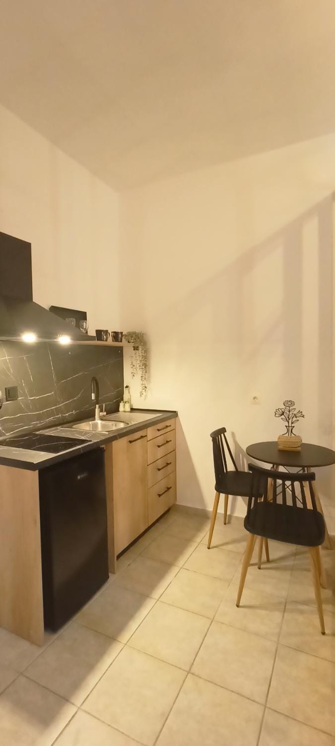 DANDOLOS STUDIOS Apartment in Peloponnese, Western Greece and the Ionian