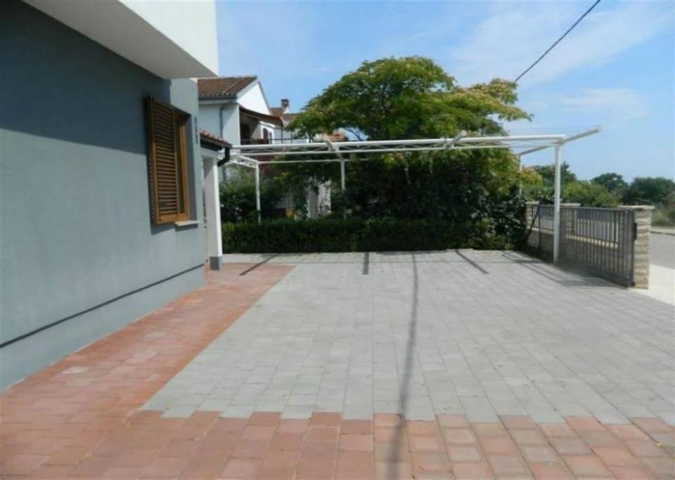 Inner courtyard view